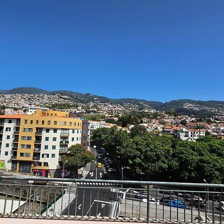 Garden And Seaview Apartment - Free Parking Funchal  Luaran gambar